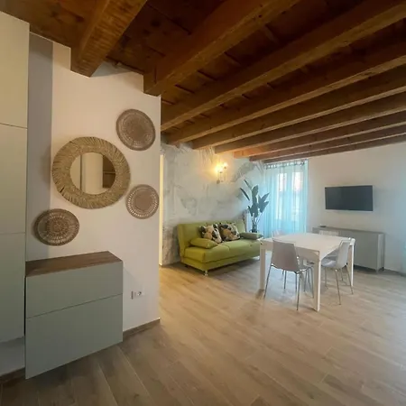 Apartamento Cairoli14